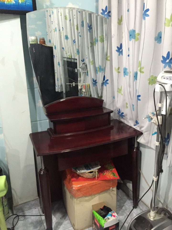 Bàn trang điểm gỗ xoan đào